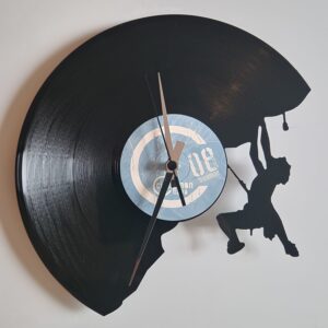 upcycling Schallplatten Wanduhr "Klettern"